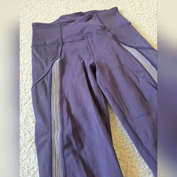 Lululemon Power Lines Cropped *21" Cyber / Dark Chrome Size 4 - Picture 5 of 9